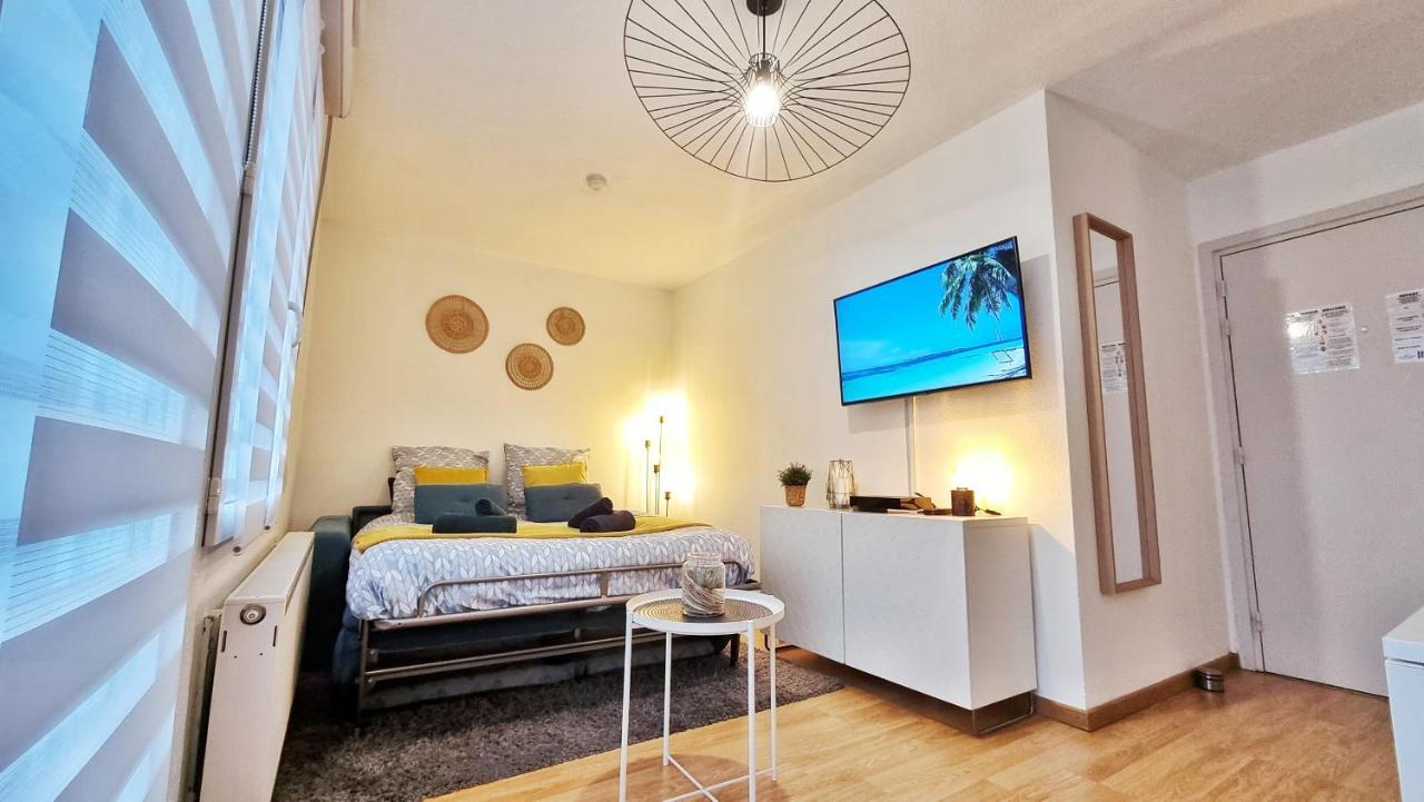 Le Smart - Parking - Terrasse - Wifi - Mulhouse - Relax Bnb Pfastatt Ngoại thất bức ảnh
