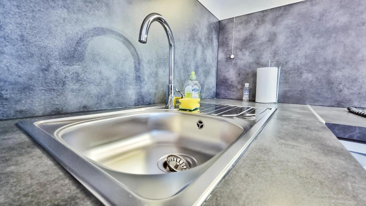 Le Smart - Parking - Terrasse - Wifi - Mulhouse - Relax Bnb Pfastatt Ngoại thất bức ảnh