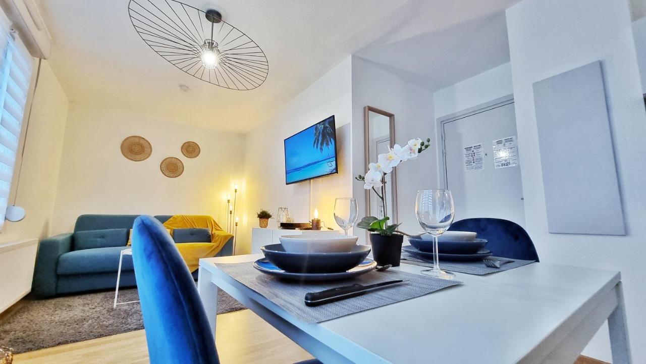 Le Smart - Parking - Terrasse - Wifi - Mulhouse - Relax Bnb Pfastatt Ngoại thất bức ảnh